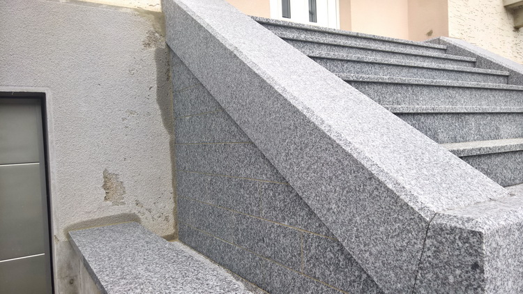 escalier granit tarn 